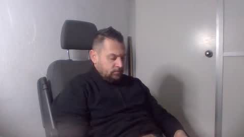 Snapshot of sexoatope79 chatting on 12.15.25 sexoatope79 online show from 12.15.25