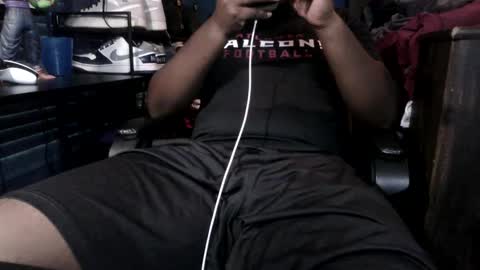 Snapshot of sexplug09 chatting on 09.29.25 sexplug09 online show from 09.29.25