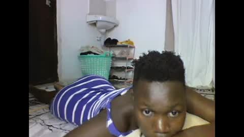 Snapshot of sexqueen02 chatting on 02.14.25 sexqueen02 online show from 02.14.25