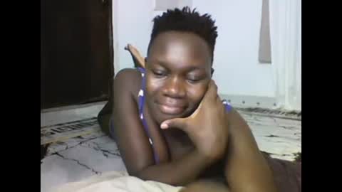 Snapshot of sexqueen02 chatting on 02.17.25 sexqueen02 online show from 02.17.25