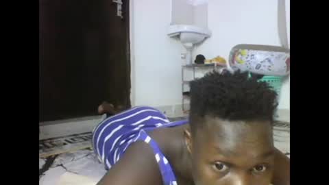 Snapshot of sexqueen02 chatting on 02.18.25 sexqueen02 online show from 02.18.25