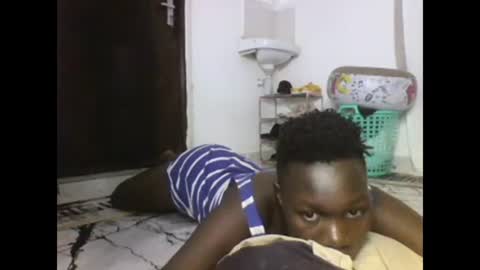 Snapshot of sexqueen02 chatting on 02.19.25 sexqueen02 online show from 02.19.25