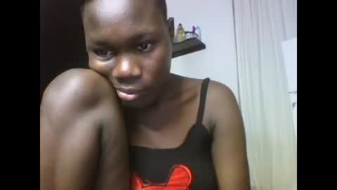 Snapshot of sexqueen02 chatting on 02.20.25 sexqueen02 online show from 02.20.25