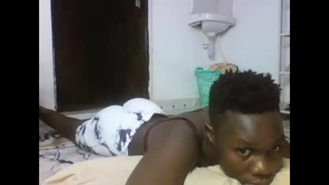 Snapshot of sexqueen02 chatting on 02.23.25 sexqueen02 online show from 02.23.25