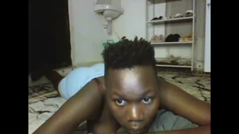 Snapshot of sexqueen02 chatting on 02.28.25 sexqueen02 online show from 02.28.25