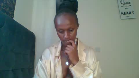 Snapshot of sexsy_sally chatting on 12.26.24 sexsysally online show from 12.26.24