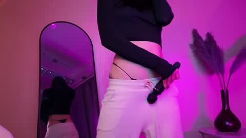 sextezi online show from 01.24.25