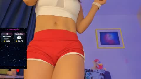 Snapshot of sexual_queen chatting on 01.07.25 Marilyn online show from 01.07.25