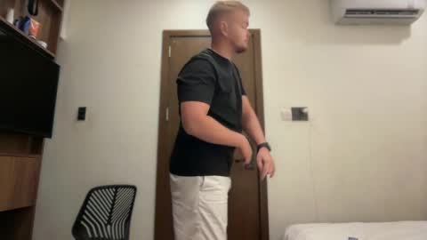 Max Leman online show from 04.10.26