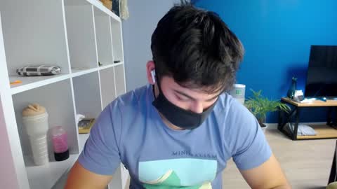 Tommy online show from 01.20.25