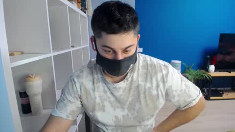 Tommy online show from 02.12.25