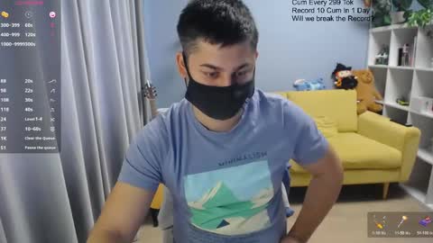 Snapshot of sexxxdickbig chatting on 04.17.26 Tommy online show from 04.17.26