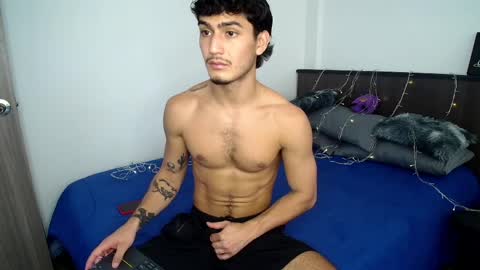 JUAN online show from 04.12.26