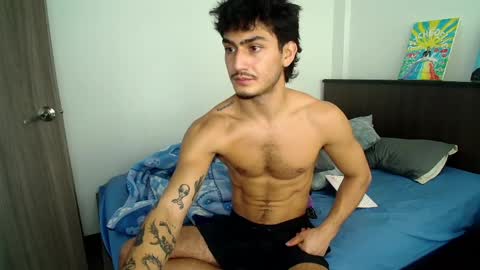 Snapshot of sexxxyjuan99 chatting on 06.02.26 JUAN online show from 06.02.26