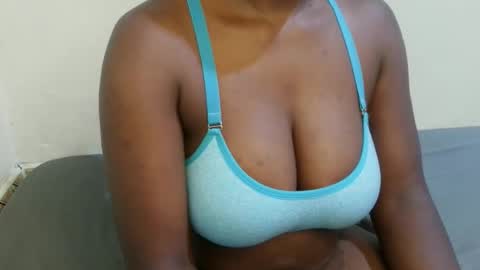 sexxy_maya1 online show from 04.13.26