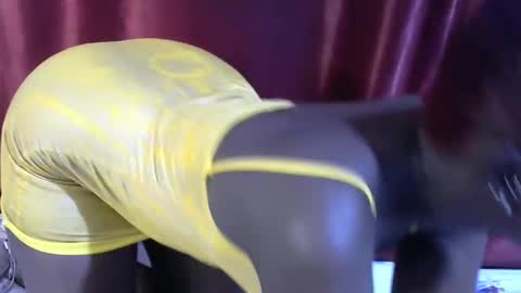 Snapshot of sexxy_veee chatting on 09.15.25 sexxy_veee online show from 09.15.25