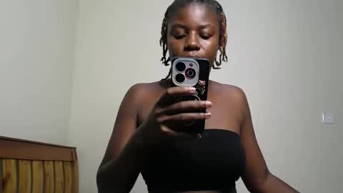 Snapshot of sexxybadie chatting on 02.19.26 Sexxy babe online show from 02.19.26