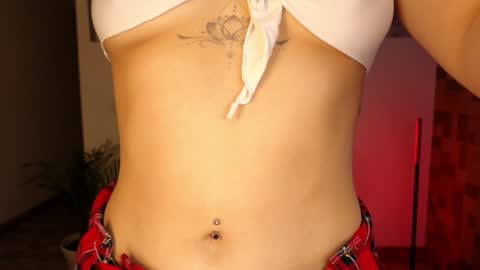 Snapshot of sexxylady__ chatting on 01.18.25 Angie online show from 01.18.25