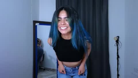 Snapshot of sexxylady__ chatting on 10.24.25 Angie online show from 10.24.25