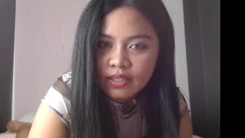 Snapshot of sexxymayaa chatting on 10.14.25 SexxyMayaa online show from 10.14.25