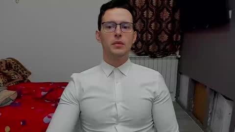 Snapshot of sexxymuscles4u chatting on 01.27.25 Sexxymuscles4U online show from 01.27.25