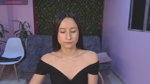 Snapshot of sexy_ailin chatting on 07.13.26 Ailin online show from 07.13.26