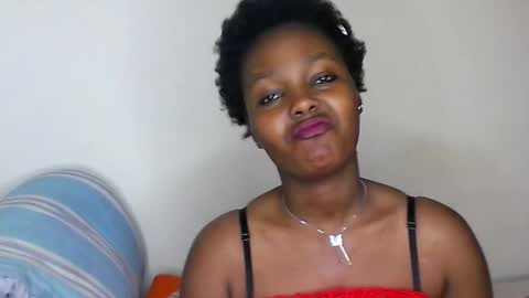 Snapshot of sexy_anayah chatting on 02.25.26 sexy_anayah online show from 02.25.26