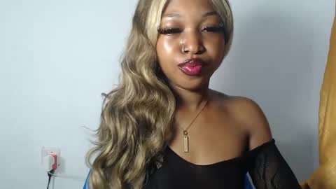 sexy_bluey247 online show from 04.21.26