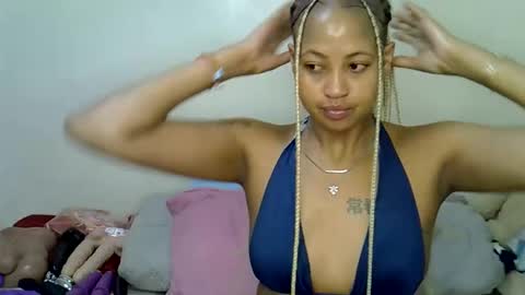 sexy_bubbie01 online show from 05.06.26