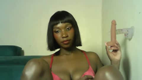 sexy_chocoy05 online show from 02.05.26