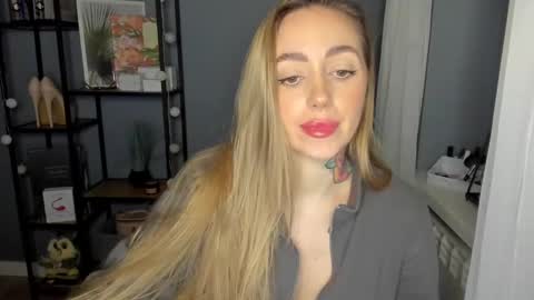 C o r a l i e online show from 12.07.24