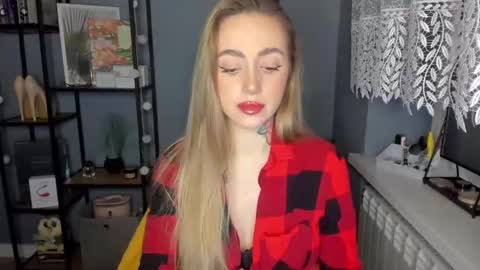 C o r a l i e online show from 12.11.24