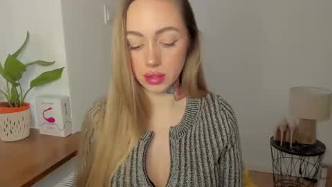 C o r a l i e online show from 01.23.25