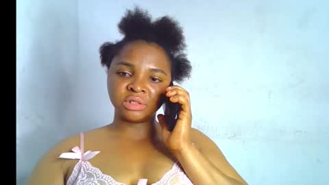 Clara online show from 12.02.25