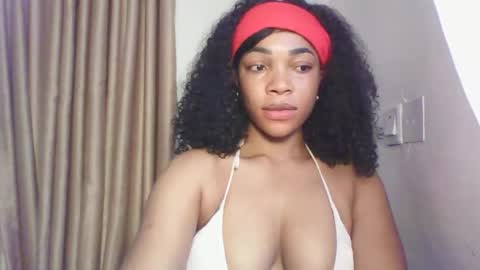 Sexy kitty881 online show from 10.18.25