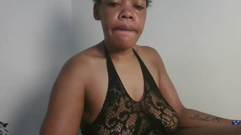 sexy_lyna online show from 12.20.25