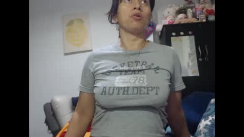 Snapshot of sexy_mary_69 chatting on 12.02.25 Mary online show from 12.02.25