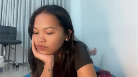 Snapshot of sexy_maye chatting on 06.25.26 sexy_maye online show from 06.25.26