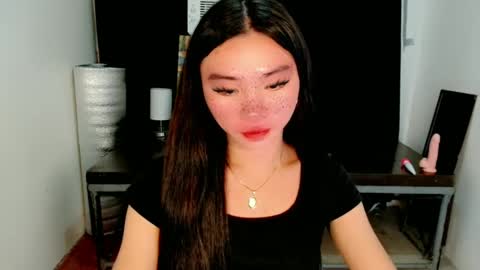 mika online show from 03.11.25