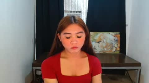 mika online show from 10.25.25