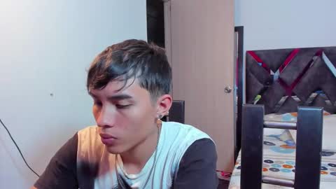 Snapshot of sexy_molly09 chatting on 11.24.25 sexy_molly09 online show from 11.24.25