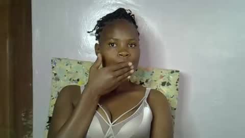 Molyne online show from 02.10.26