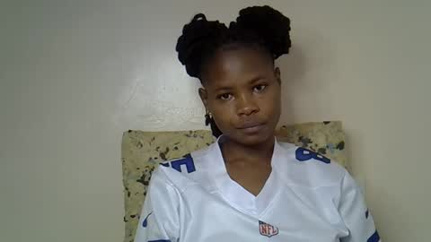 Molyne online show from 04.02.26