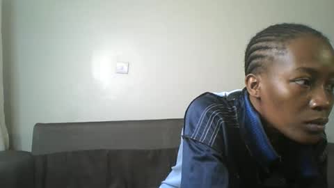 SEXY MOMAH online show from 04.11.26