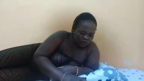 sexy_mummy25 online show from 12.17.25