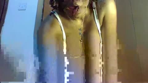 Snapshot of sexy_natallie chatting on 02.12.25 natallie online show from 02.12.25