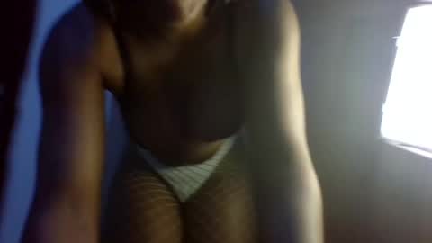Snapshot of sexy_natallie chatting on 02.23.25 natallie online show from 02.23.25