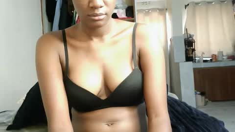 Nyla online show from 04.02.26