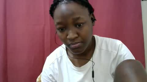 sexy_phoina online show from 11.08.25