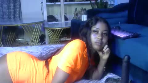 sexy pigeon online show from 05.26.26